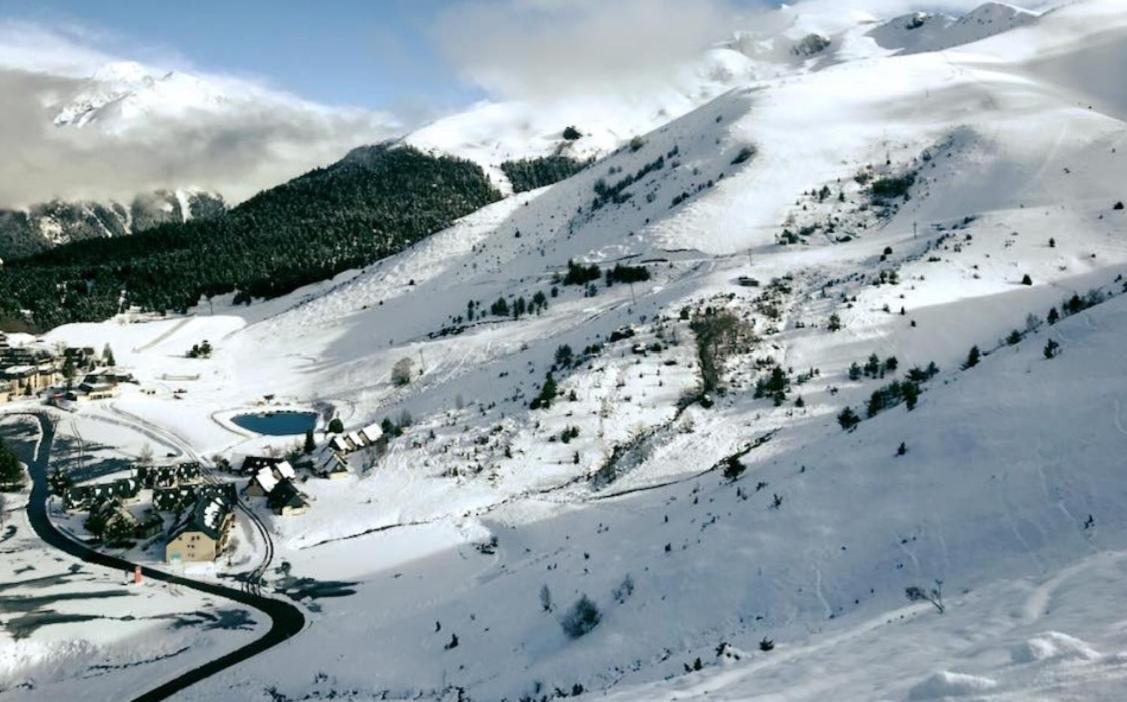 Appartement Cosy Val Louron Au Pied Des Pistes Genos ภายนอก รูปภาพ